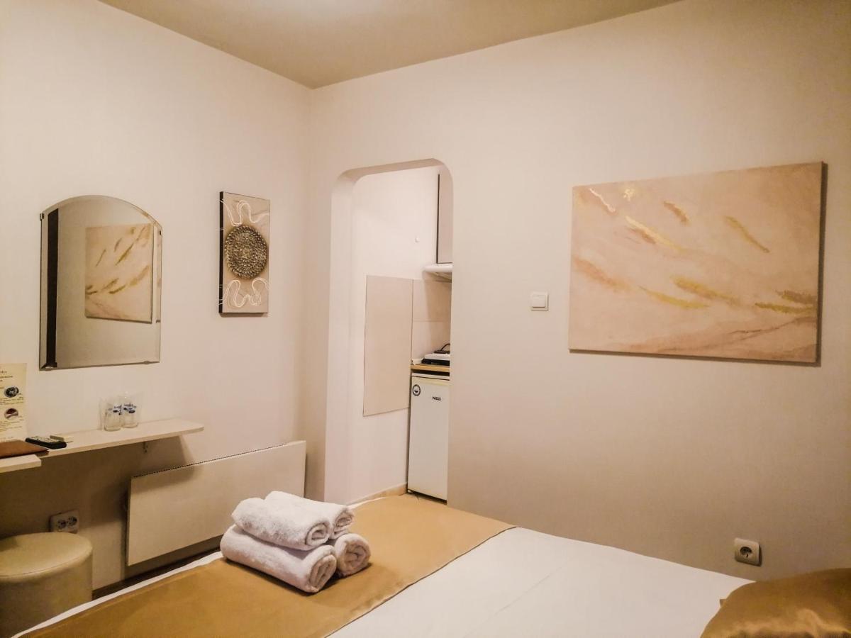 Petkov Family Hotel Blagoevgrad Bagian luar foto