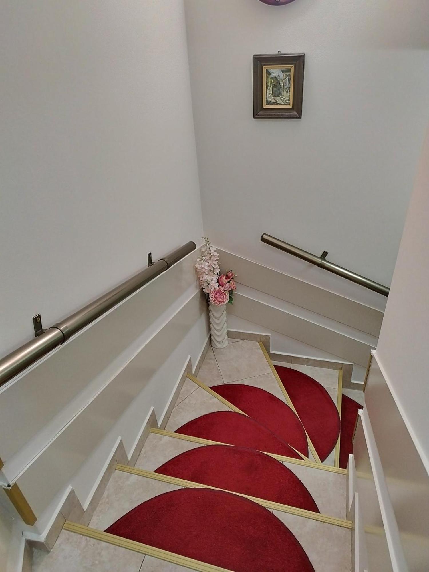 Petkov Family Hotel Blagoevgrad Bagian luar foto