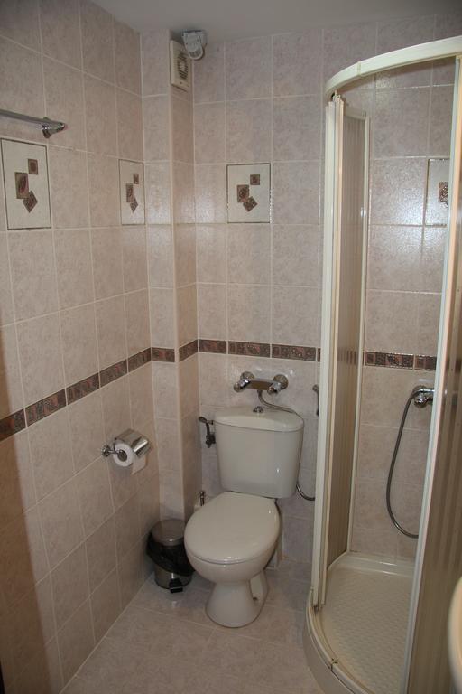 Petkov Family Hotel Blagoevgrad Bagian luar foto