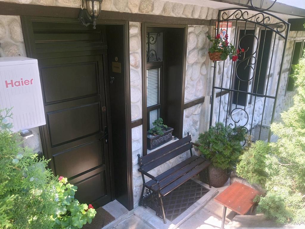 Petkov Family Hotel Blagoevgrad Bagian luar foto
